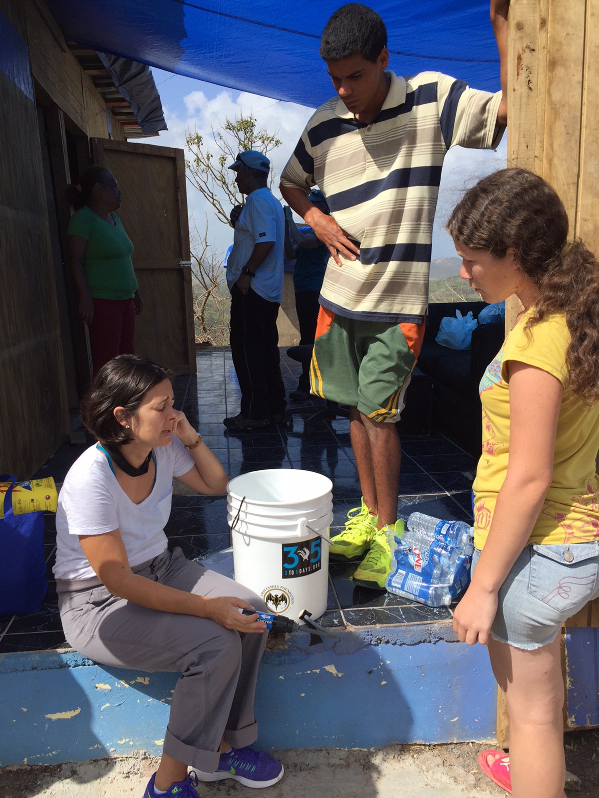 10-21-2017 Demonstrating how to use the water filter